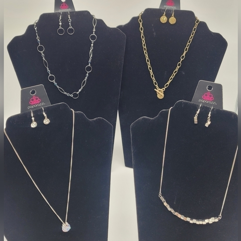 Paparazzi Jewelry Collection 4 sets (Damsel)​​​